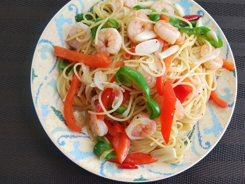 エビとパプリカの★ペペロンチーノ